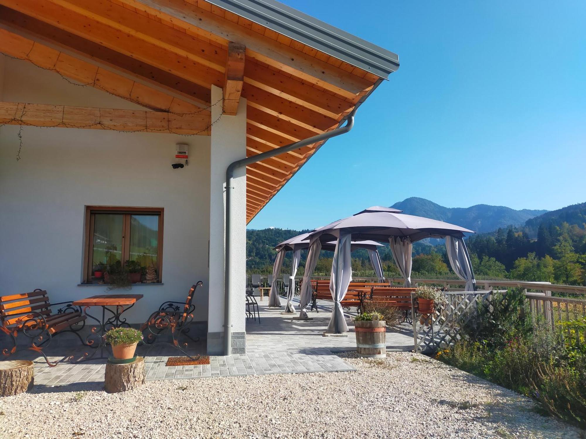 Agritur Maso Flonkeri Bed and Breakfast Bosentino Exteriör bild